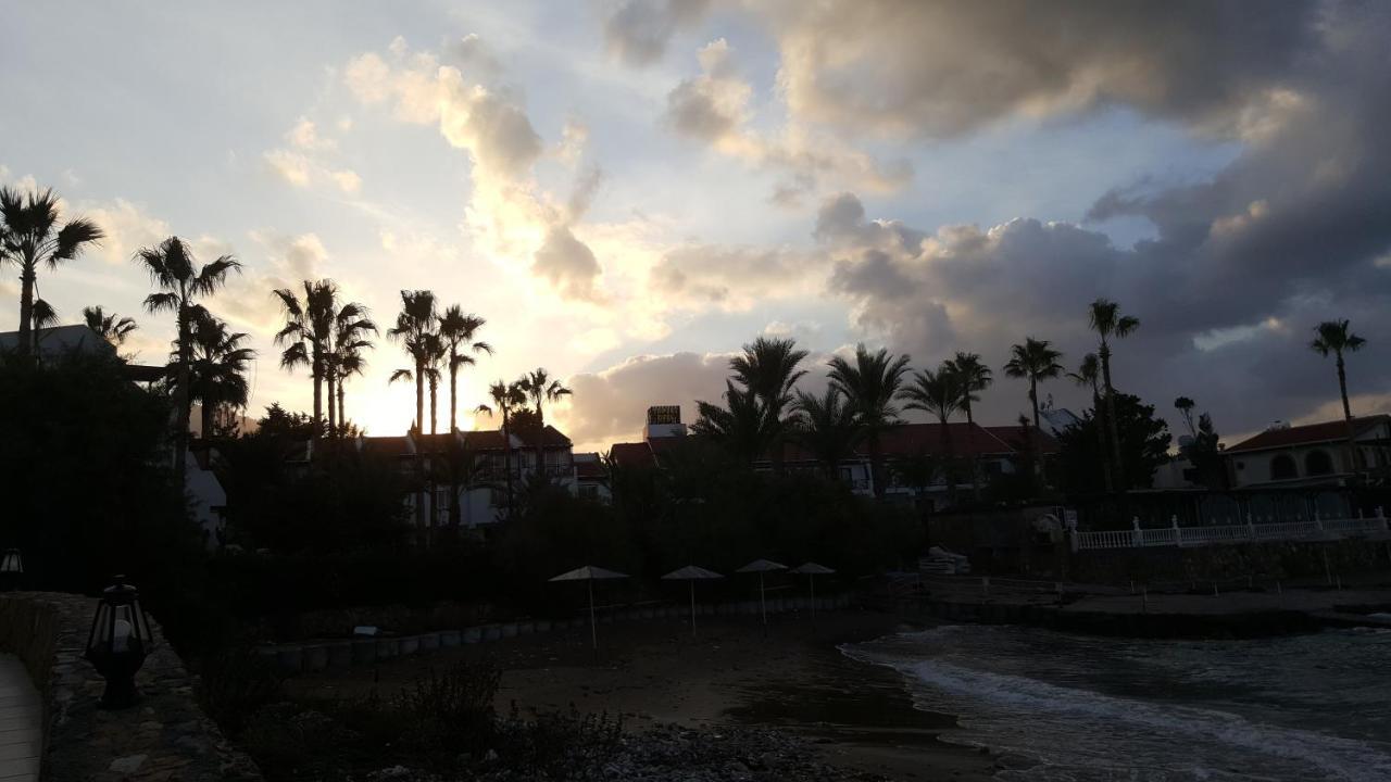 Topset Hotel Agios Georgios  Luaran gambar